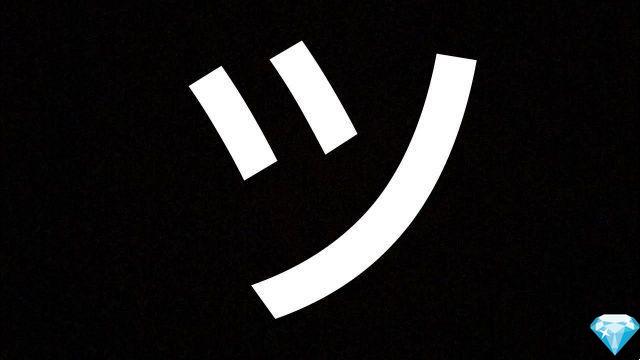 How do I put the smiley face in Fortnite?